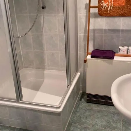 דירה Cozy In טאלה